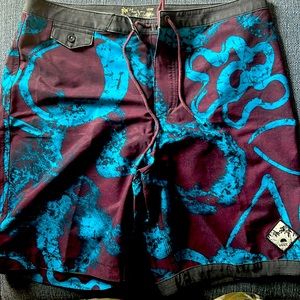 Men’s board shorts.